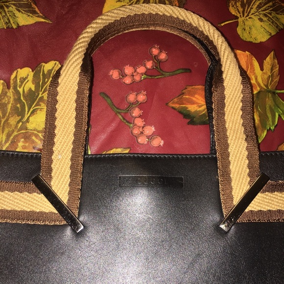 SOLD Authentic Gucci Tote - Picture 2 of 7